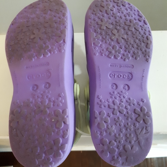 Tinkerbell crocs - Picture 5 of 5